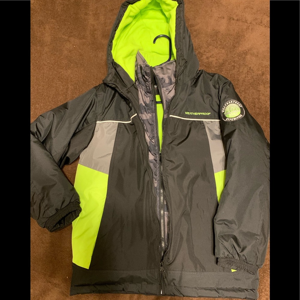 Boys weatherproof insulated winter jacket